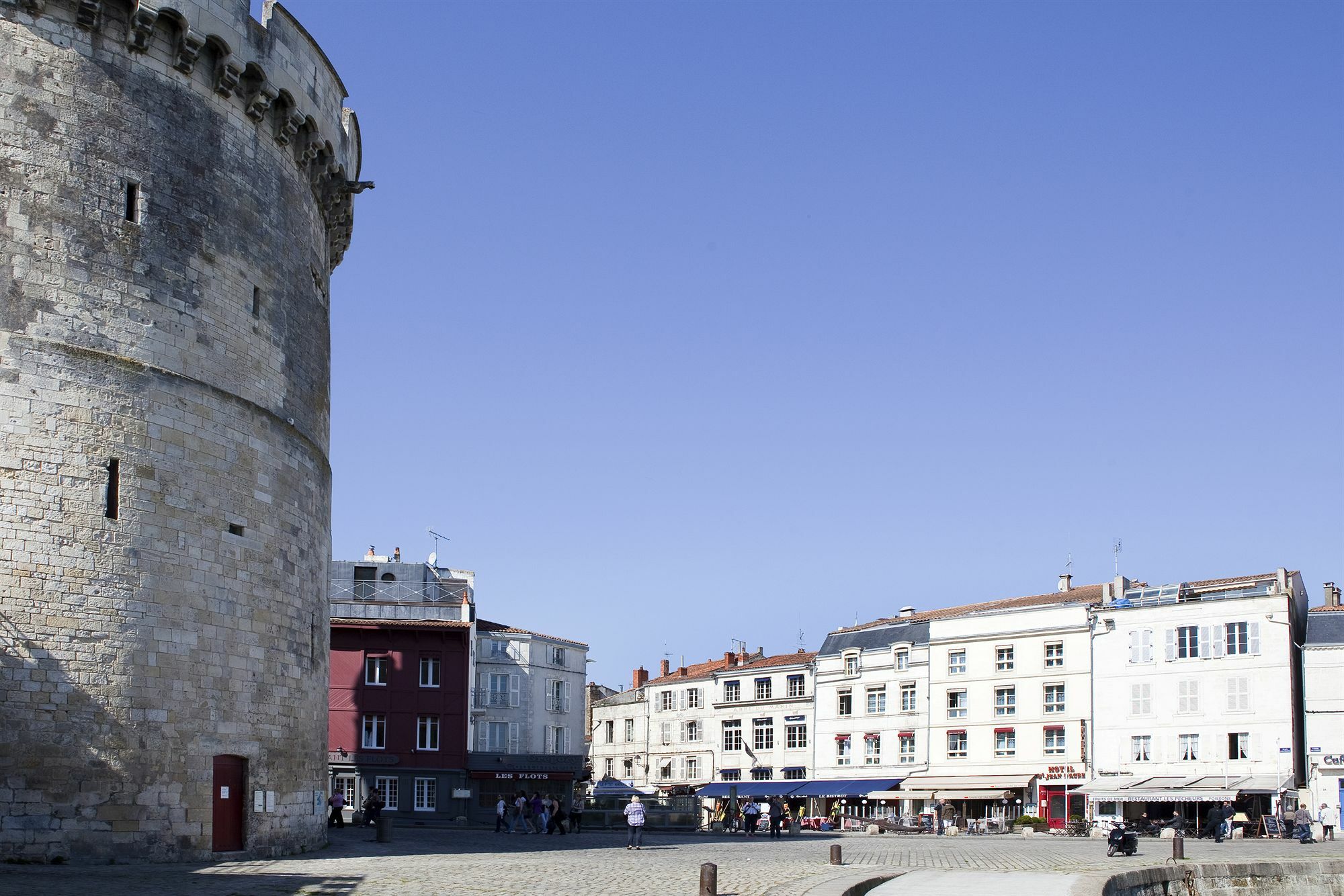 Maisons Du Monde Hotel & Suites - La Rochelle Vieux Port Esterno foto